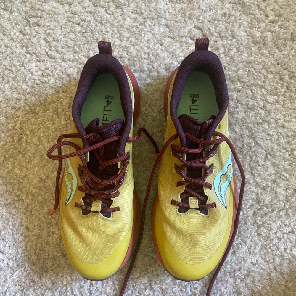 Saucony Peregrine 13 women’s trail running shoe